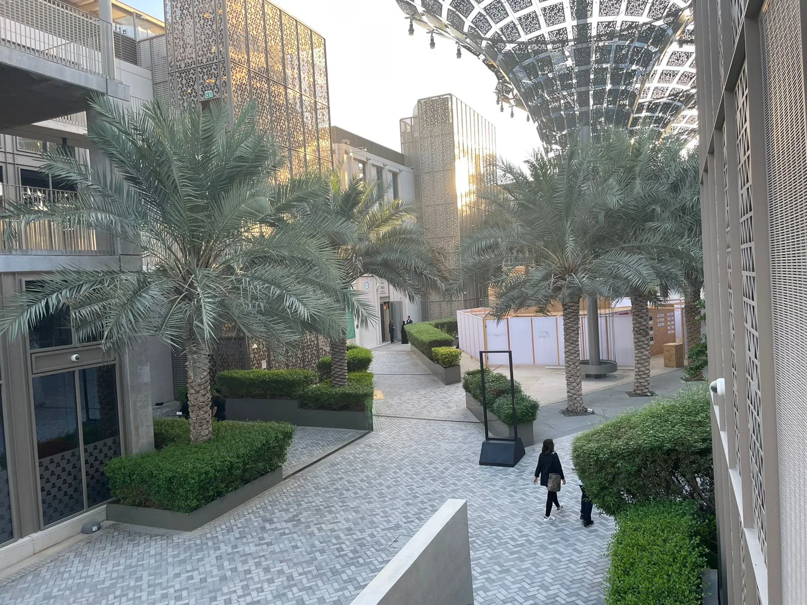 COP28 Exhibition - Venue Exterior Context