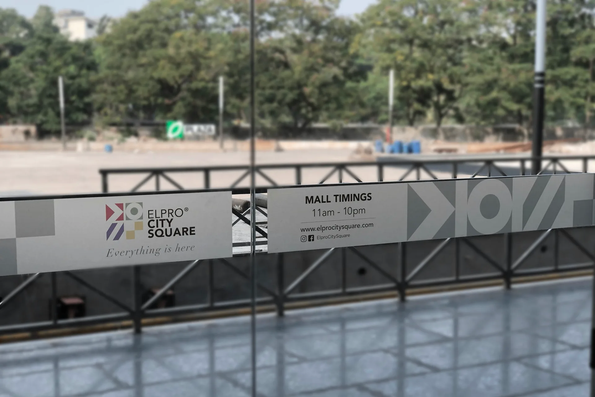 Elpro City Square - Outdoor branding