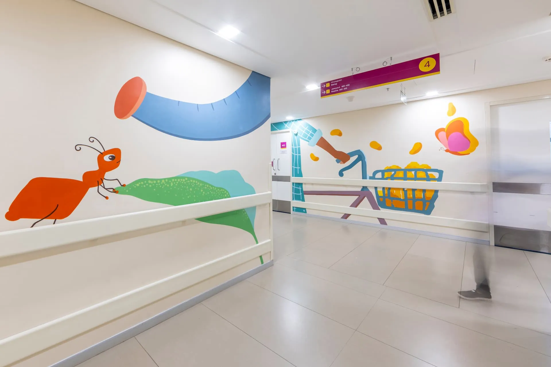 Kauvery Hospital - Ant and stethoscope mural along the fourth floor corridor