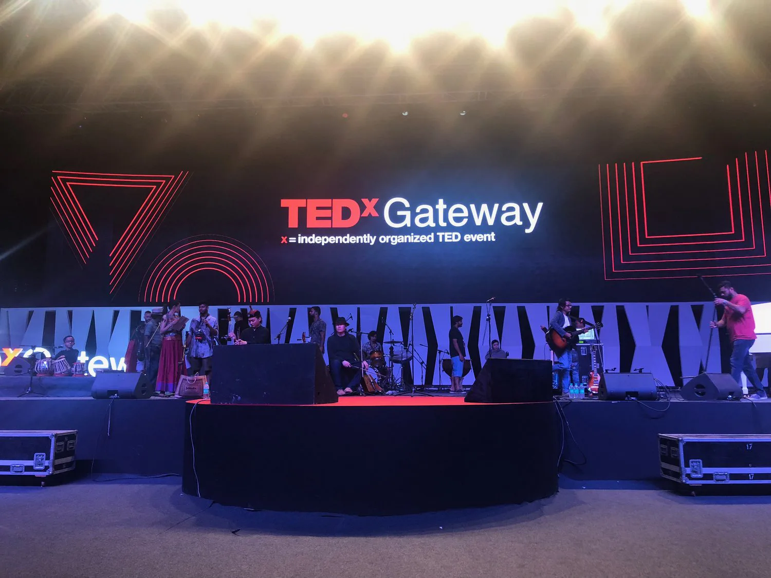 MAATI BAANI PERFORMANCE - Immersive visuals for Maati Baani's multi-sensory performance at TedX Gateway.